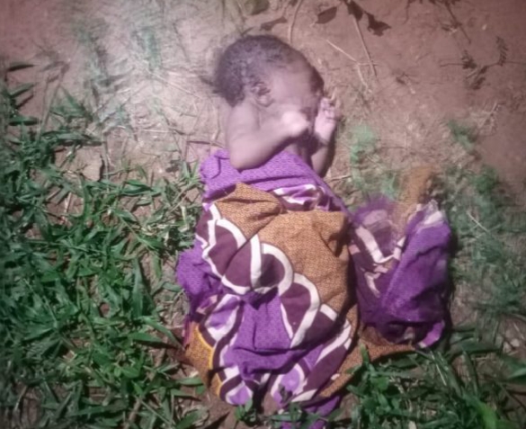 Vo: Un bébé d’un mois retrouvé seul dans une zone isolée