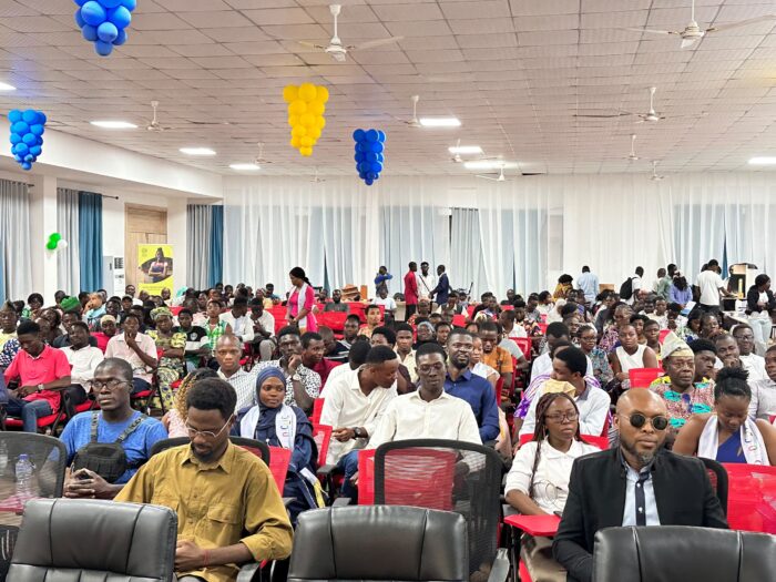 200 jeunes Togolais armés pour le numérique avec D-CLIC