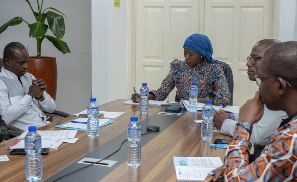 Journalistes du privé: le SYNJIT alerte le SNU-Togo sur une précarité inquiétante