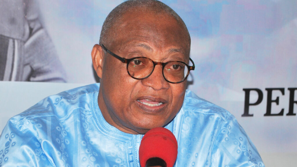 Jean-Pierre Fabre critique Faure Gnassingbé, mais quelle est sa vision pour le Togo ?